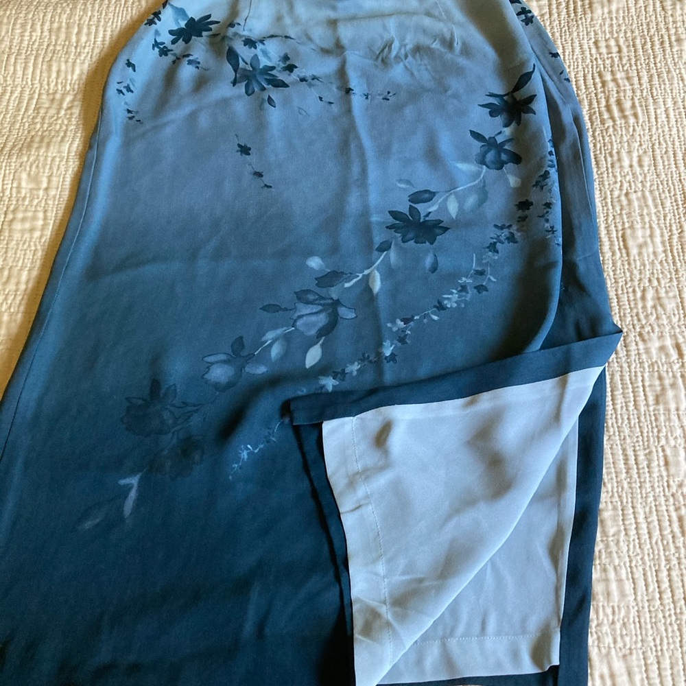 100% silk Blue ombré floral skirt
